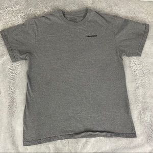 Patagonia Men’s Grey Graphic Logo SS T-Shirt Sz M